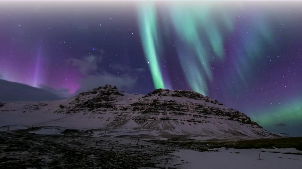 /Project/english-site/home-page/Images/Carousel_Insurance_Horizons_V1_Moment